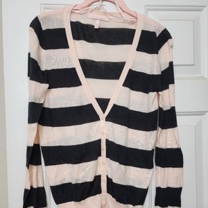 VS Cardigan